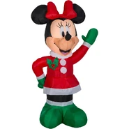 Minnie Mouse in Winter Outfit