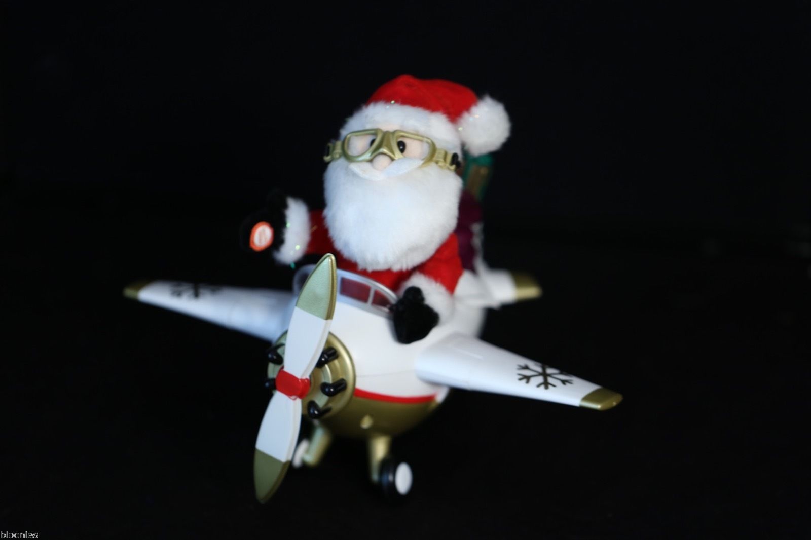 Animated Santa Claus in Airplane | Gemmy Wiki | Fandom