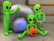 Aliens and spaceship