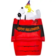 8.5ft Halloween Snoopy on Dog House