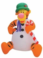 Snowman Tigger (7 ft version)