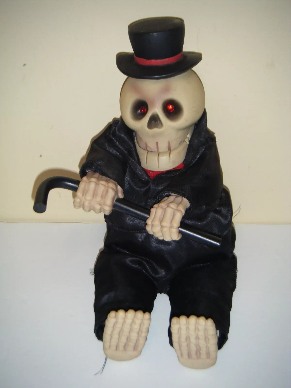 ハロウィンクリスタル　アメジストスカル　バイーア産　虹煌めく　双子ジェミニ妹 Animated Dancing Skeleton | Gemmy Wiki | Fandom