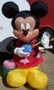 Mickey Mouse Painting Easter Egg (Unreleased)