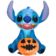 Stitch with Pumpkin