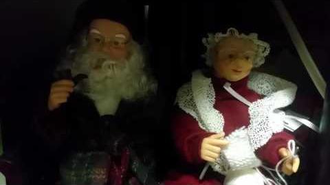 Gemmy_Animated_Singing_Santa_&_Mrs._Claus_On_Couch