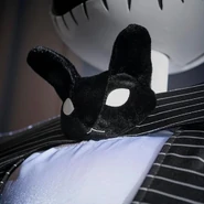 Eb40ed16-8e5b-45d6-b56b-fe969bea357e.png (634 KB) Close-up of bat tie (Home Depot)