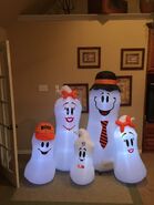 Gemmy inflatable ghost family