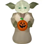 Yoda Holding Pumpkin