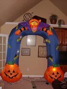 8FT. PROTOTYPE TIGGER ARCHWAY INFLATABLE AIRBLOWN