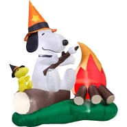 Halloween Snoopy & Woodstock Campfire Scene