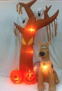 Halloween Scooby Doo with Tree Scene