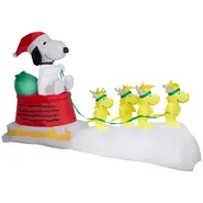 Snoopy in Dog Bowl Sleigh w/Woodstocks Scene