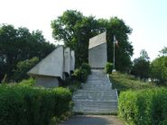 Monument in Treznea, Salaj County-1