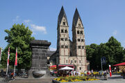 Koblenz im Buga-Jahr 2011 - Basilika St Kastor 01