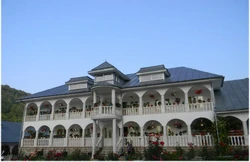 Muşunoaiele Monastery