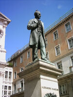 Alessandro Manzoni statue