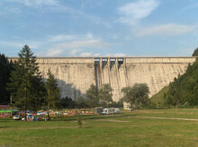 Izvorul Muntelui Dam