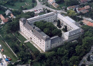 Zsámbék - Palece from above