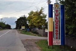 Entry to Tulucești