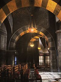 Aachen-cathedral-inside