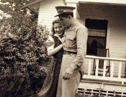 Stanley Dunham and Madelyn during war