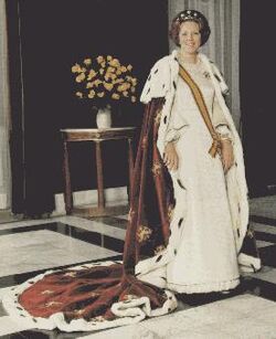 Beatrix van Oranje-Nassau2 (1938-).jpg