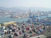 Panorama di Genova (porto commerciale e porto antico)