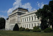 Graz University main-front