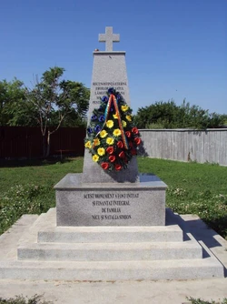 Memorial monument in Milcovul