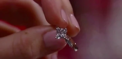 Lulu's engagement ring from Dante (2011)