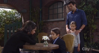 Spencer tells Sam, Patrick and Emma that Luke may be behind the accident