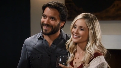 Dante and Lulu announce that they are getting married on Thanksgiving