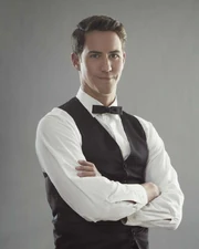 Henrik Faison (Peter August)