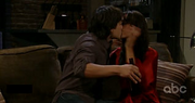 BrookLkissesDante.png