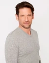 Austin (Roger Howarth)