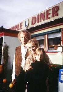 The Spencers outside their diner (1993)