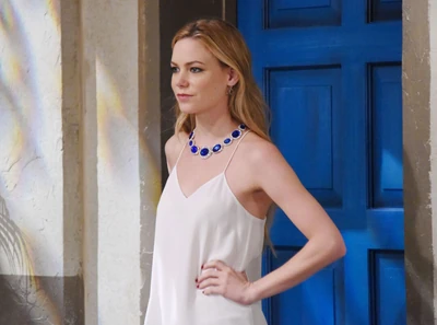 Nelle wearing the Sapphire Necklace (2017)