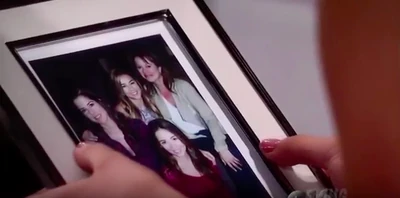 The Davis girls in a picture