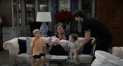 Michael and Sasha introduces Wiley and Amelia to their sister Daisy (2025)