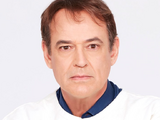 Ryan Chamberlain (Jon Lindstrom)