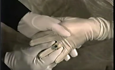 Katherine's engagement ring from Stefan (1998)