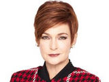 Diane Miller (Carolyn Hennesy)