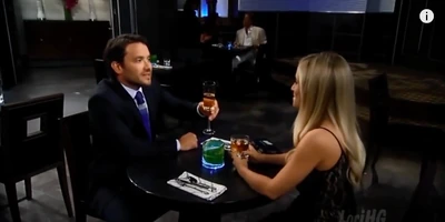 Toasting to the house (2016)