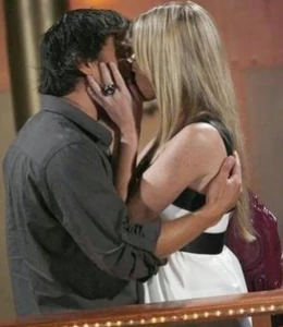 Dante and Lulu's first kiss (2009)