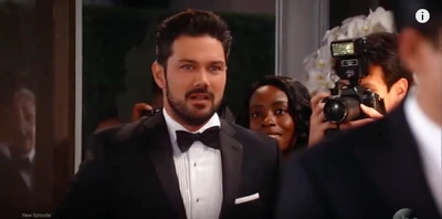 Nathan arrives on the red carpet