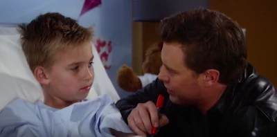 Jason signs Jakes cast