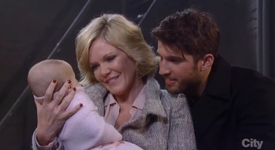 Avery with her mom and brother