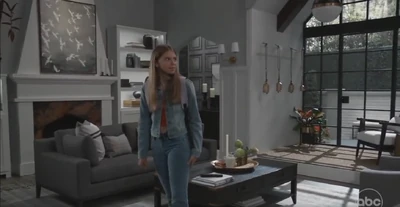 Charlotte takes in the new house (2023)