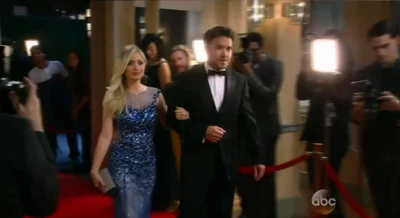 Lulu and Dante arrive on the red carpet