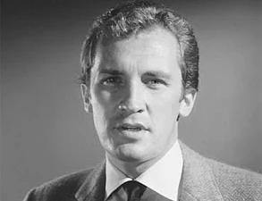 Roy Thinnes as Phil Brewer